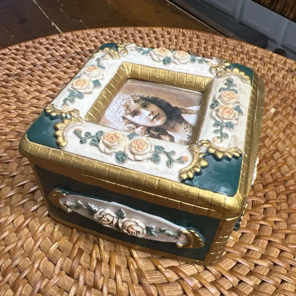 Vintage square picture-holder resin 3D roses trinket box gold felt lining